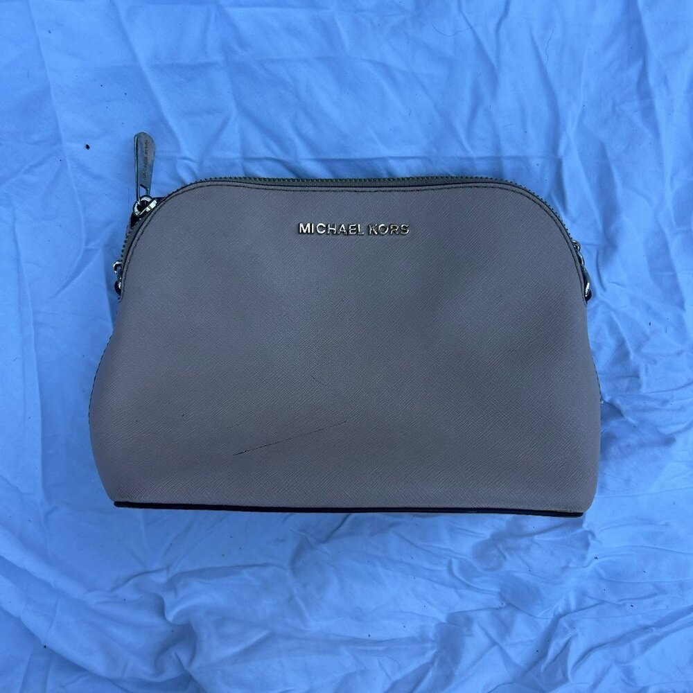 Michael Kors Cindy Crossbody